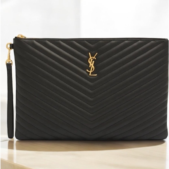 Saint Laurent Matelasse Chevron Zip
Clutch - Large Like New! - Picture 13 of 16